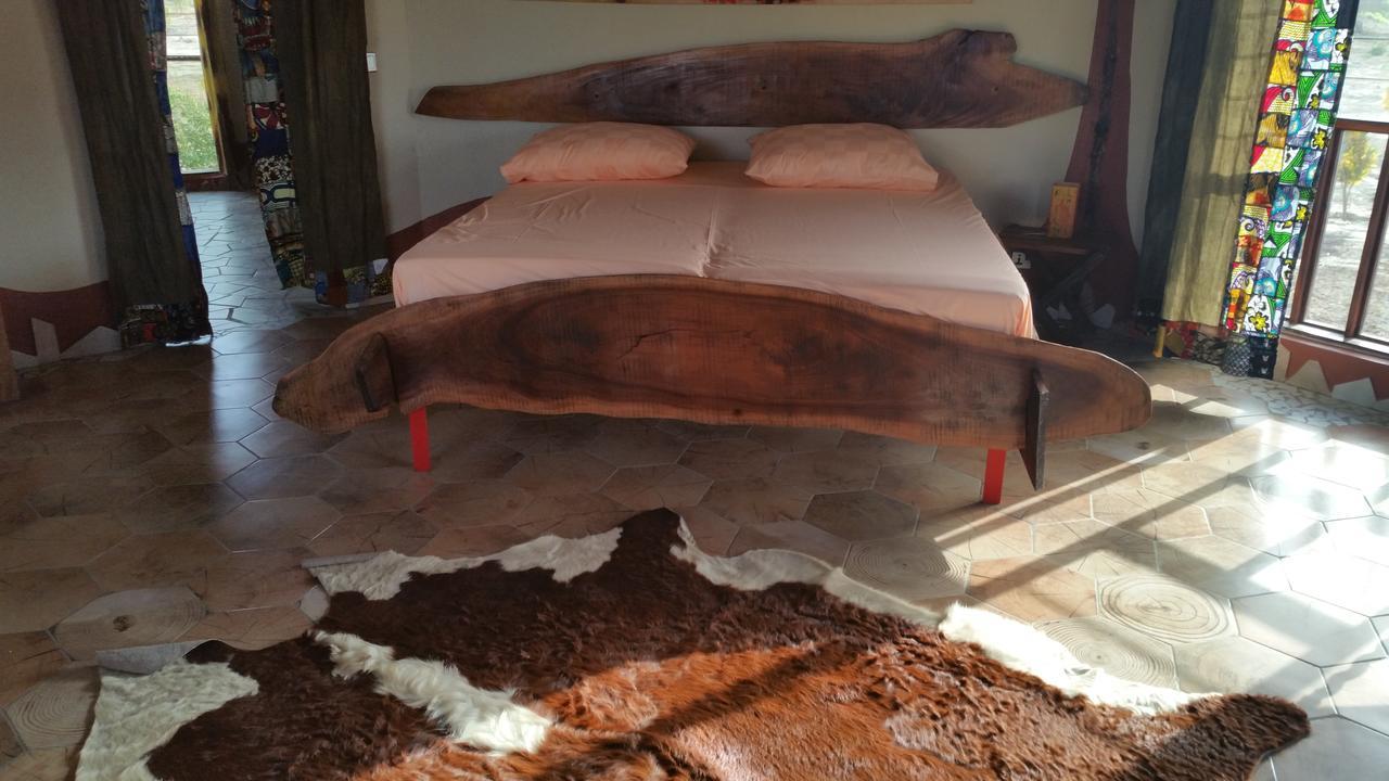 Mama Africa Art Residence & Art Center Gambia Tanji Exterior photo